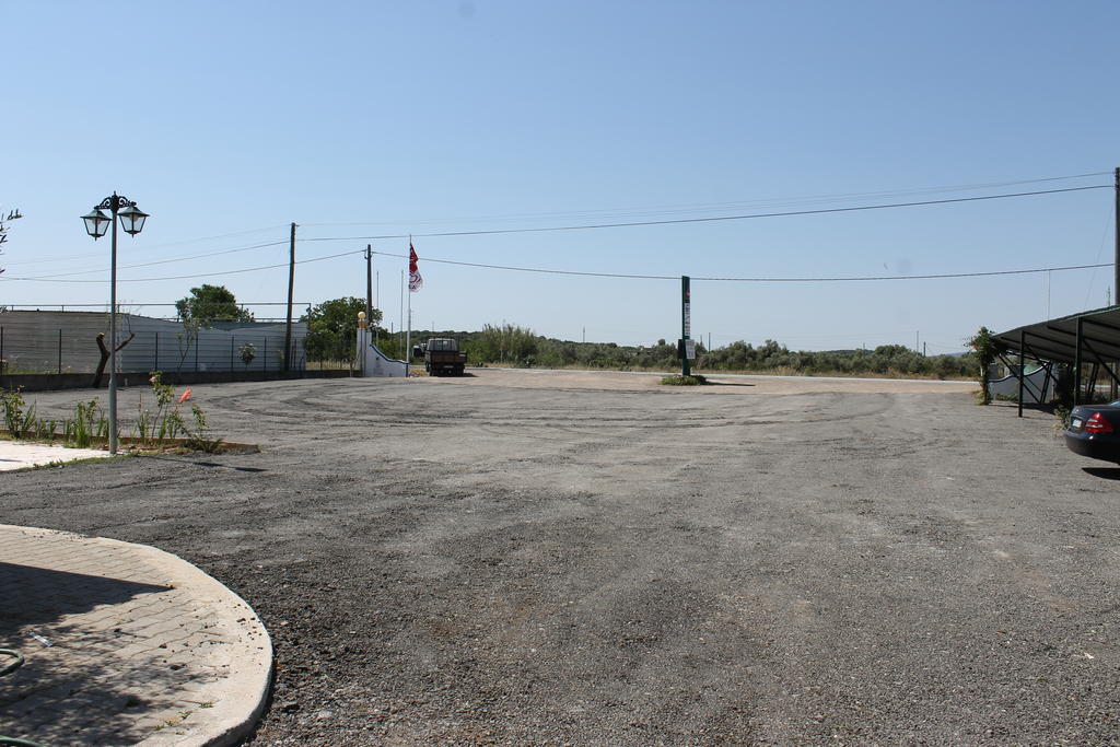 "O Viajante" Low Cost Hotel Estremoz Exteriér fotografie